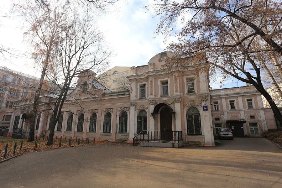 Городская усадьба Ю.Т. Крестовниковой